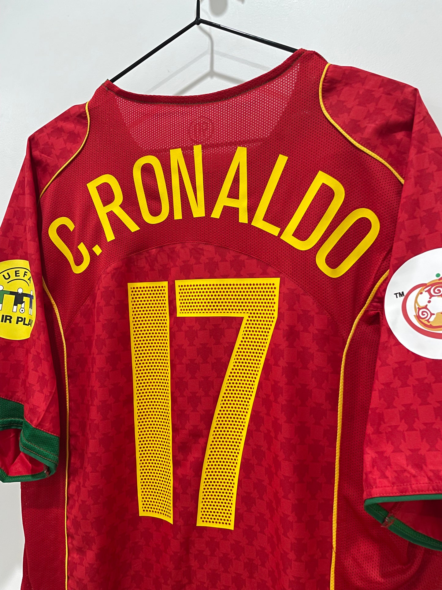PORTUGAL 2004 HOME RONALDO M