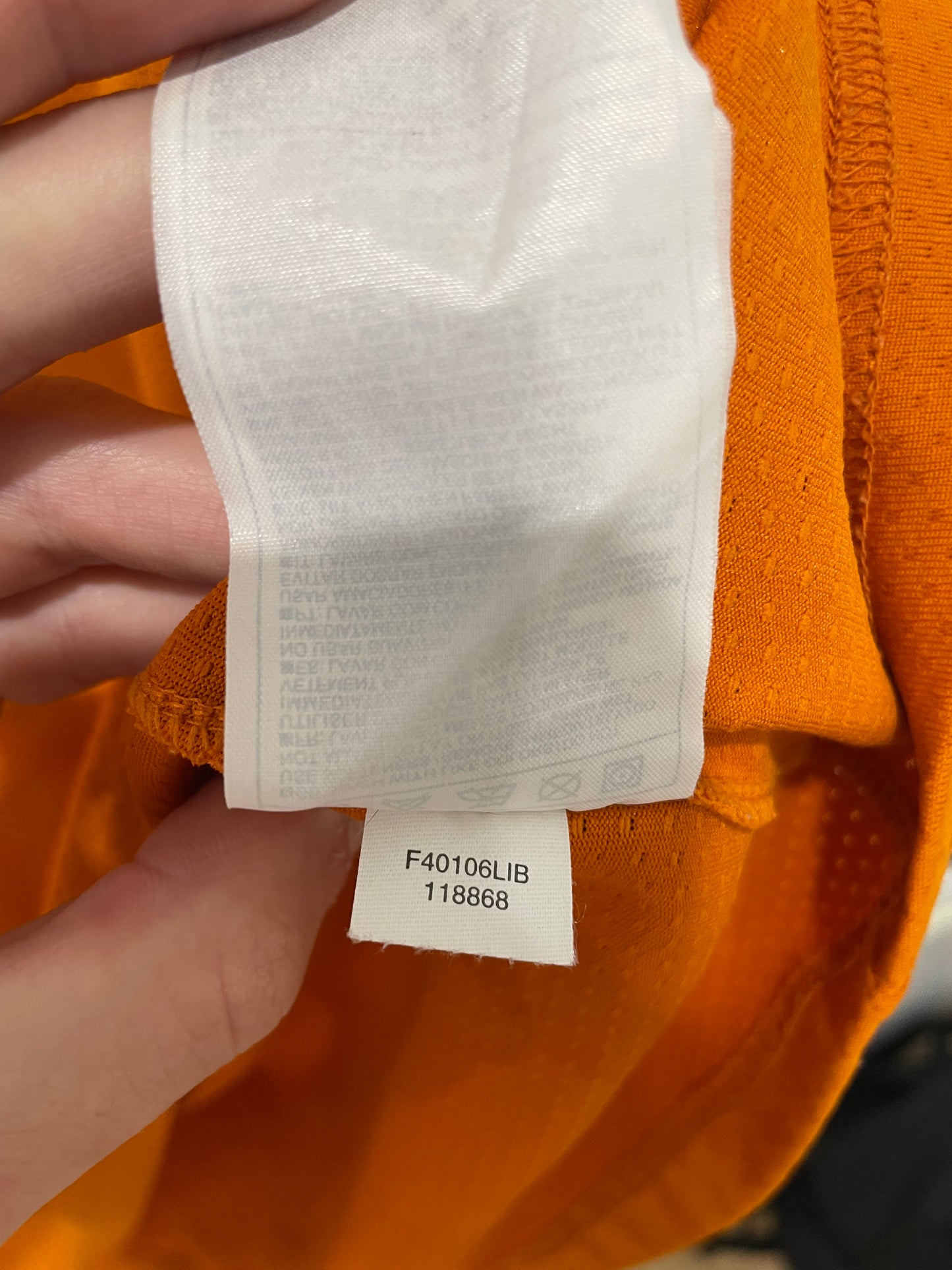 BARCELONA 2004 TRAINING TANK XL