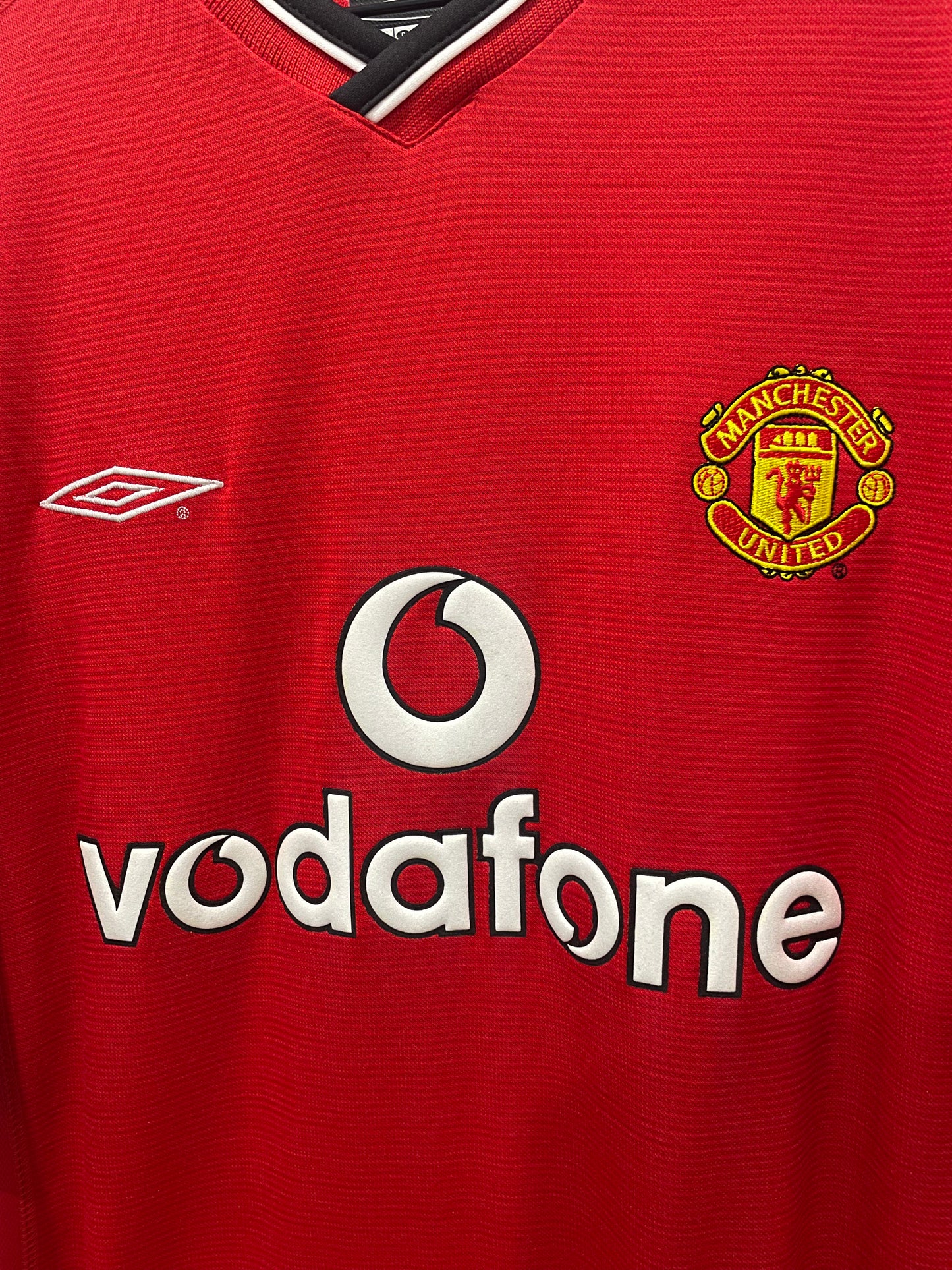 MANCHESTER UNITED 2000 HOME MEDIUM BECKHAM M