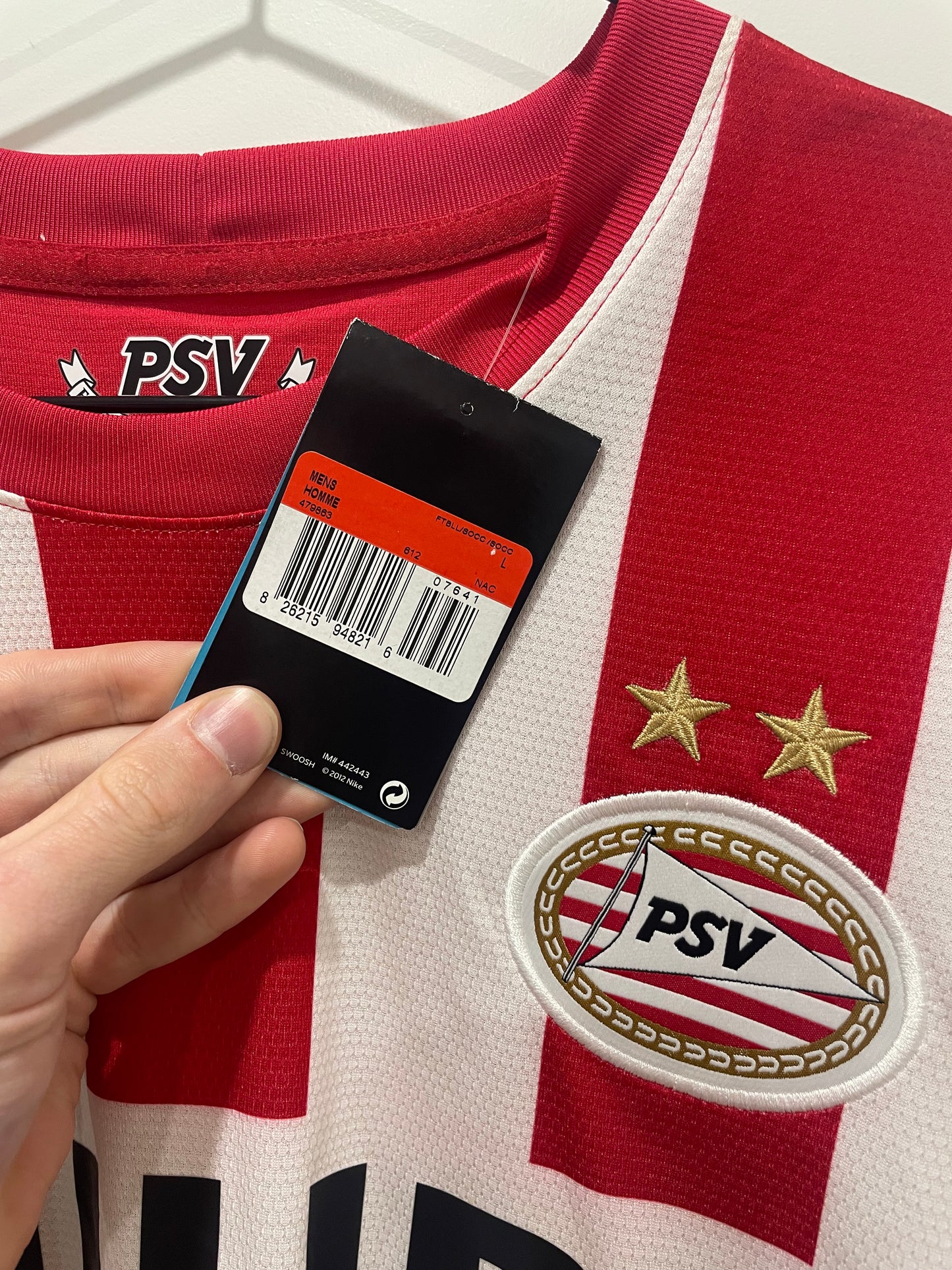 PSV 2011 HOME L (BNWT)