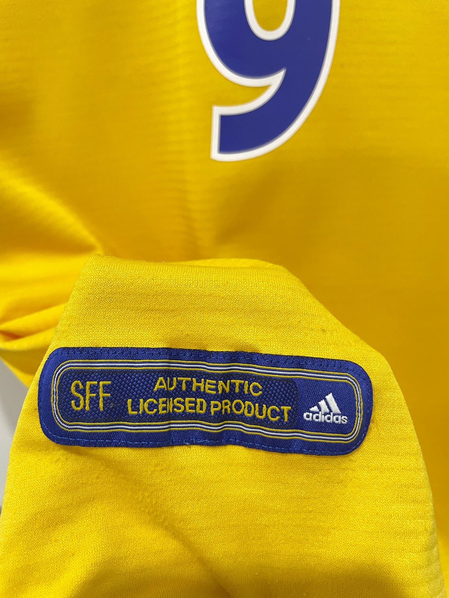 SWEDEN 2000 HOME LJUNGBERG M