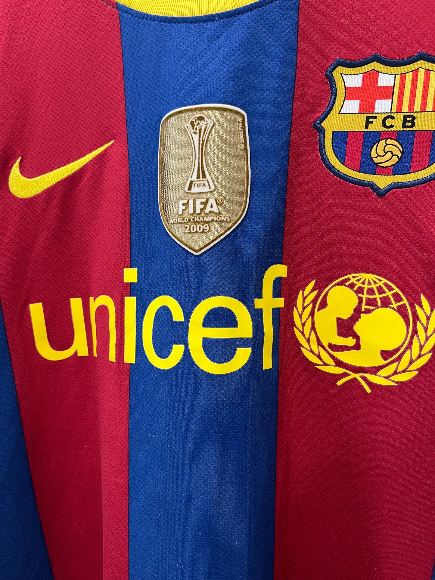 BARCELONA 2010 HOME PIQUE L