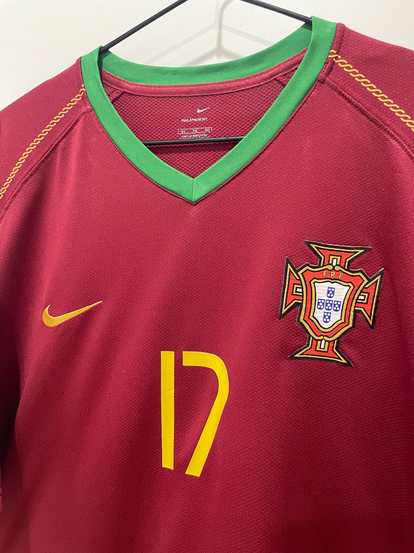 PORTUGAL 2006 HOME RONALDO XL