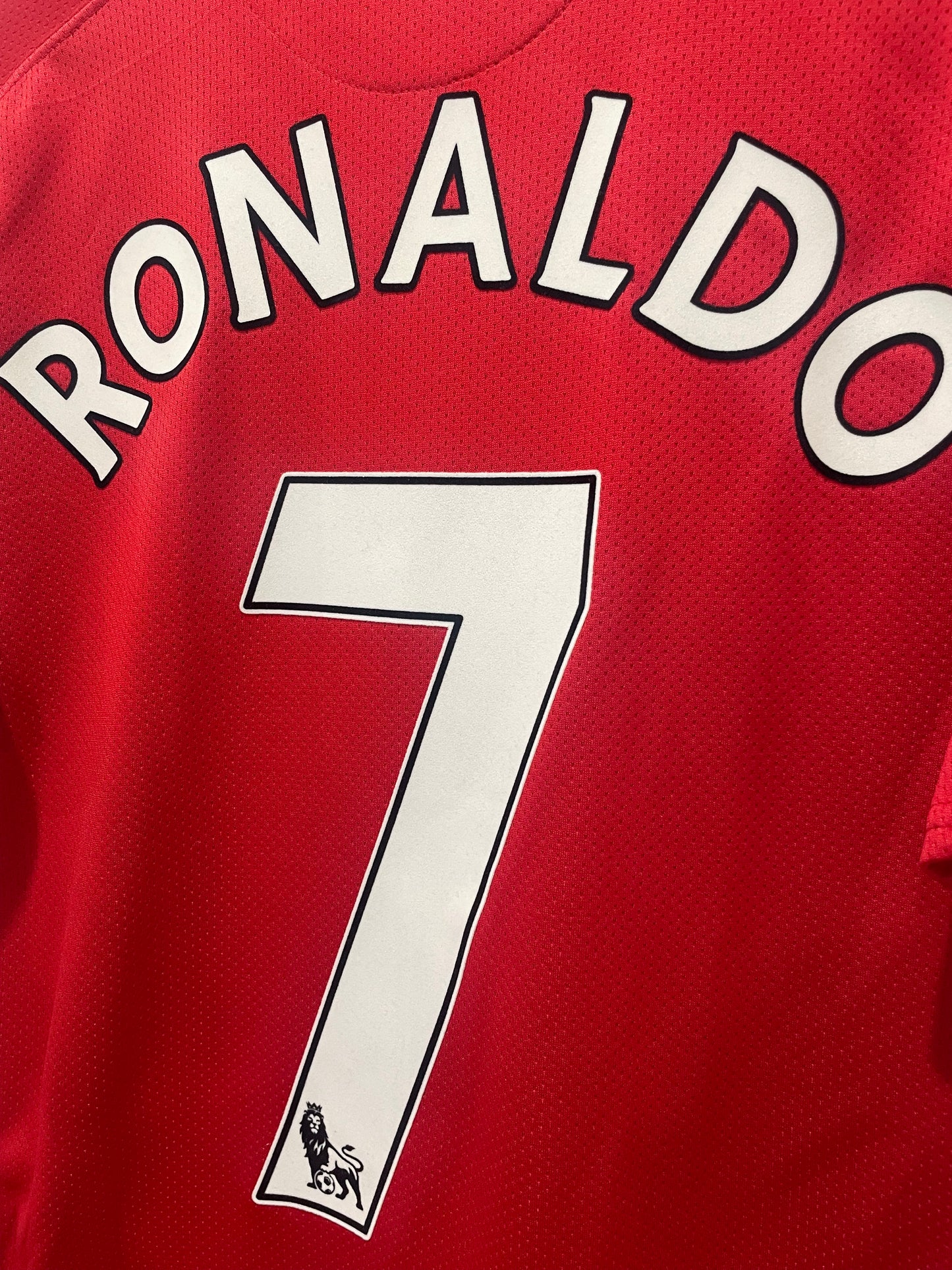 MANCHESTER UNITED 2007 HOME RONALDO S (BNWT)