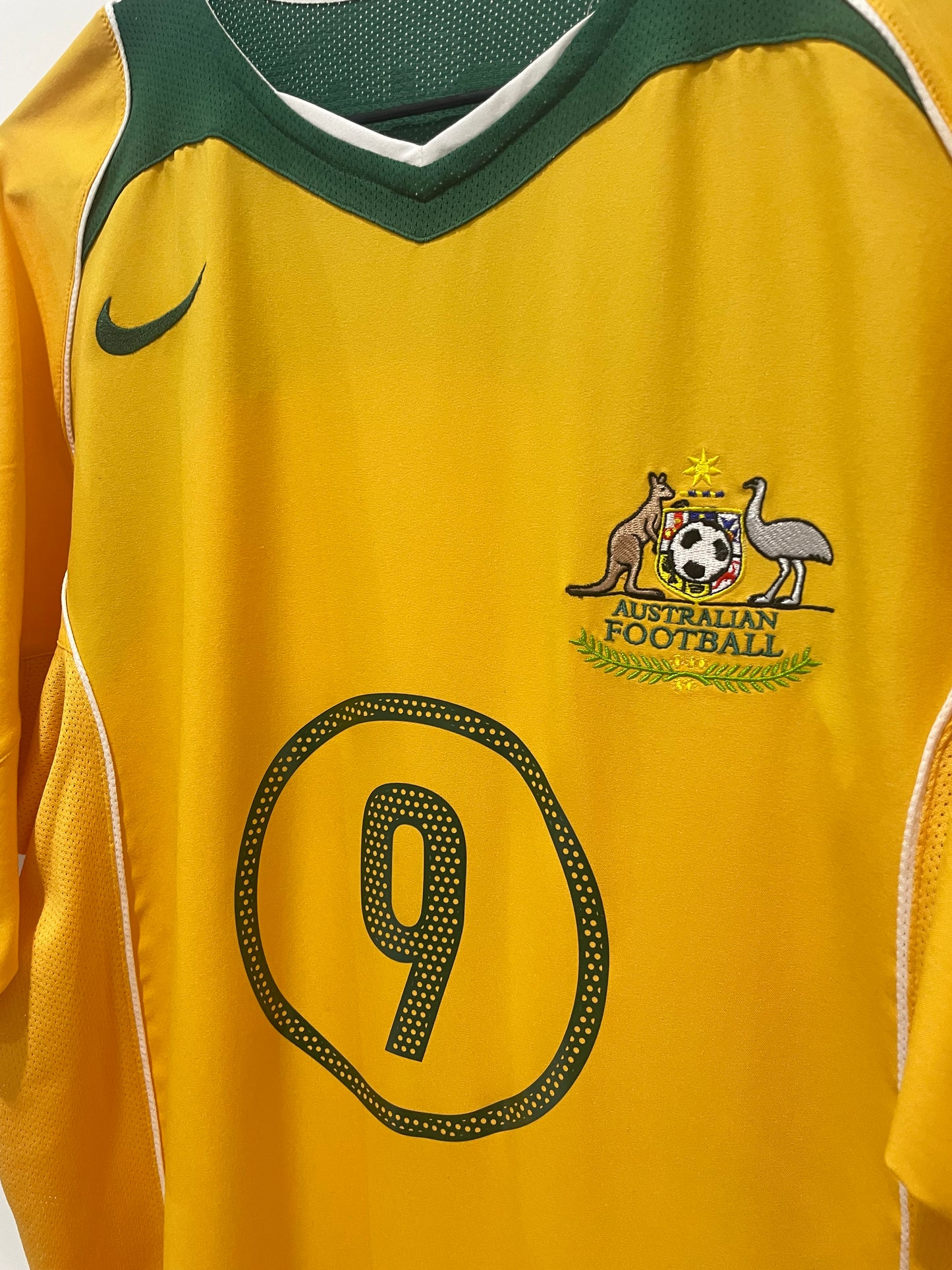 AUSTRALIA 2005 HOME VIDUKA S