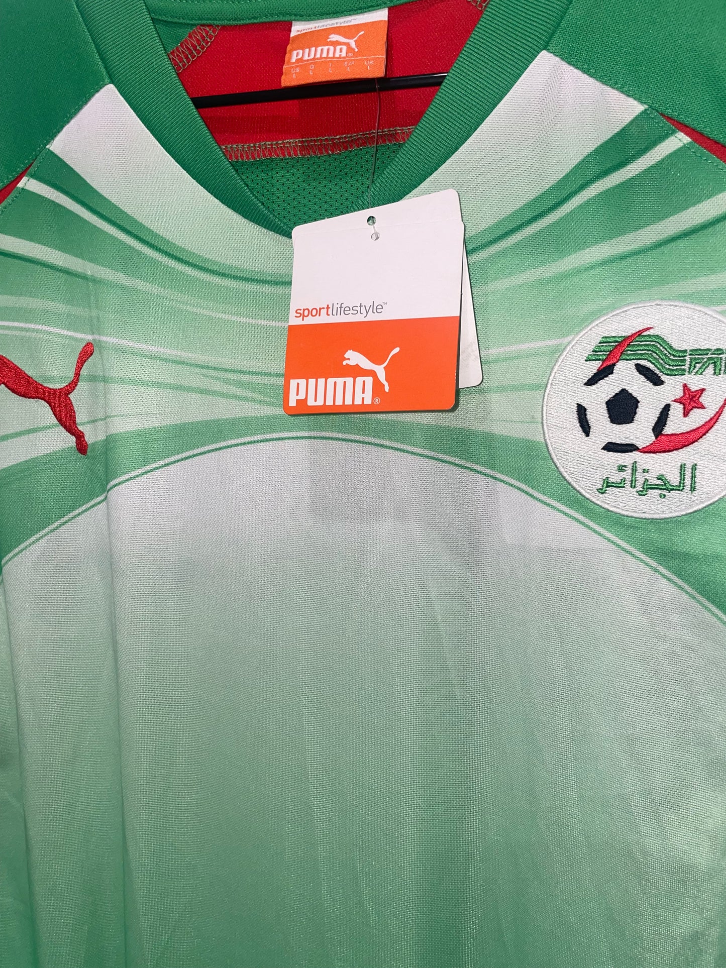 ALGERIA 2010 TRAINING L (BNWT)