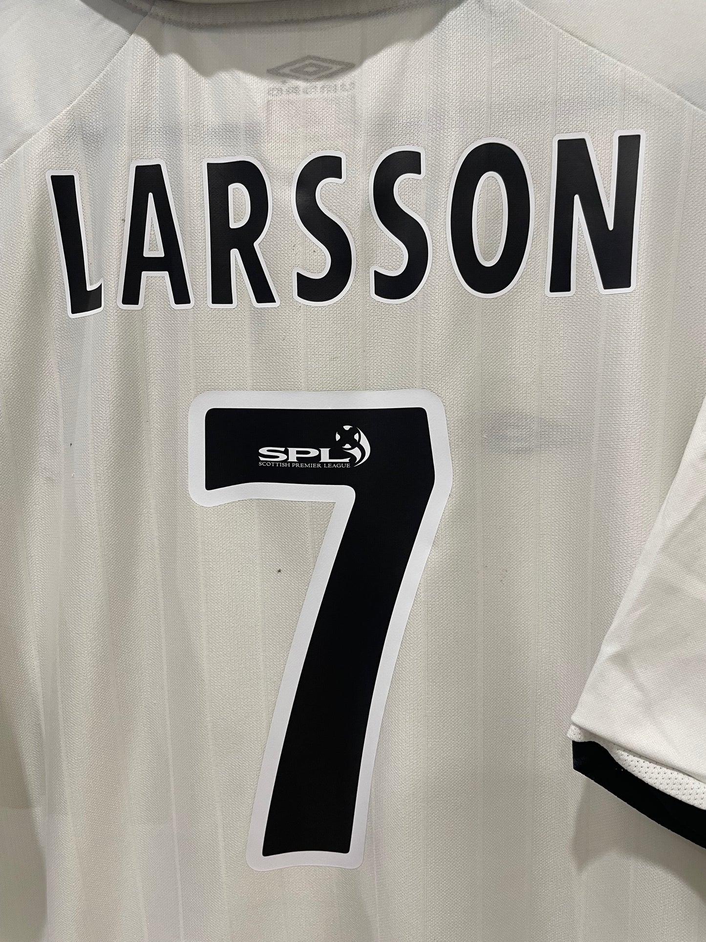 CELTIC 2001 AWAY LARSSON XL
