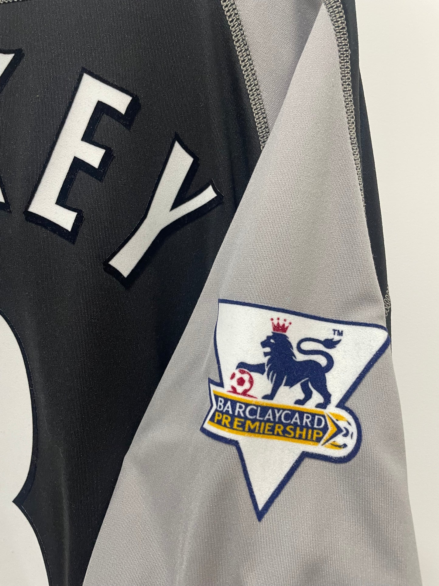 LIVERPOOL 2003 AWAY HESKEY L