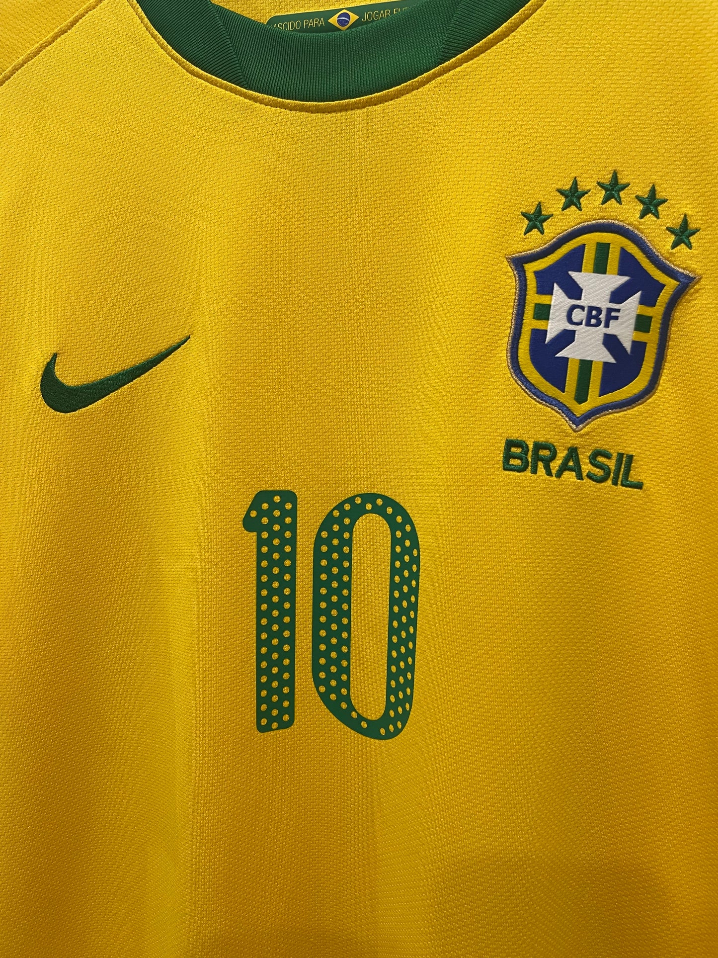 BRAZIL 2010 HOME KAKA L