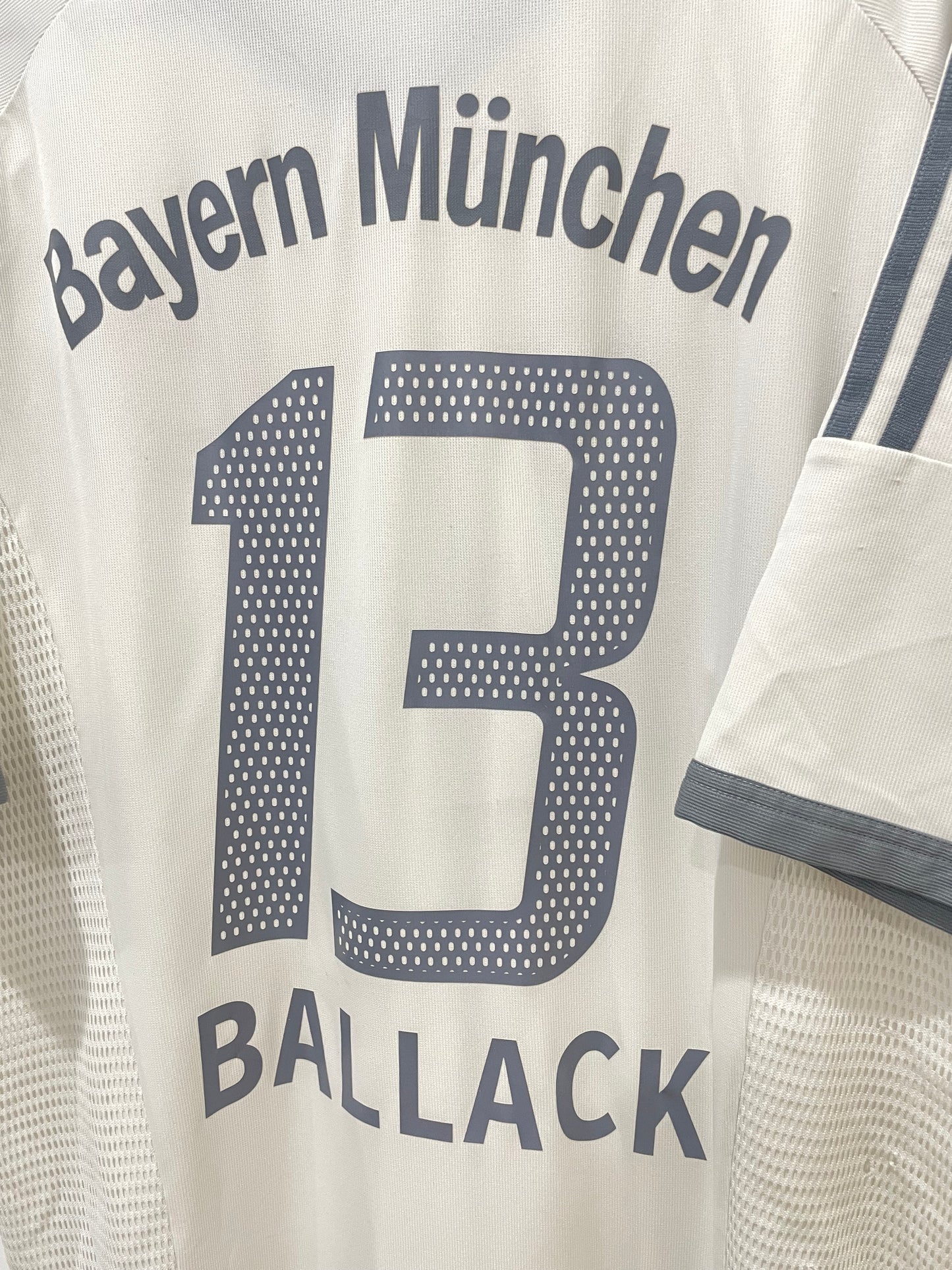 BAYERN MUNICH 2002 AWAY BALLACK L
