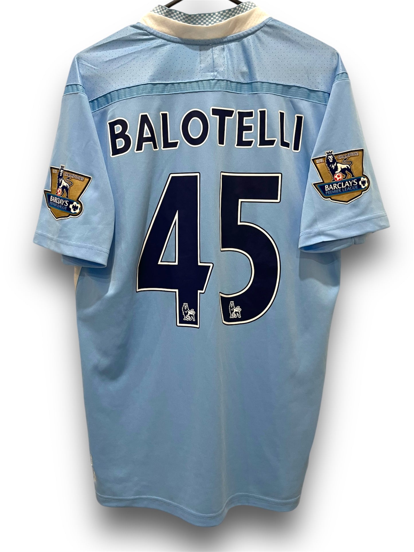 MANCHESTER CITY 2011 HOME BALOTELLI L