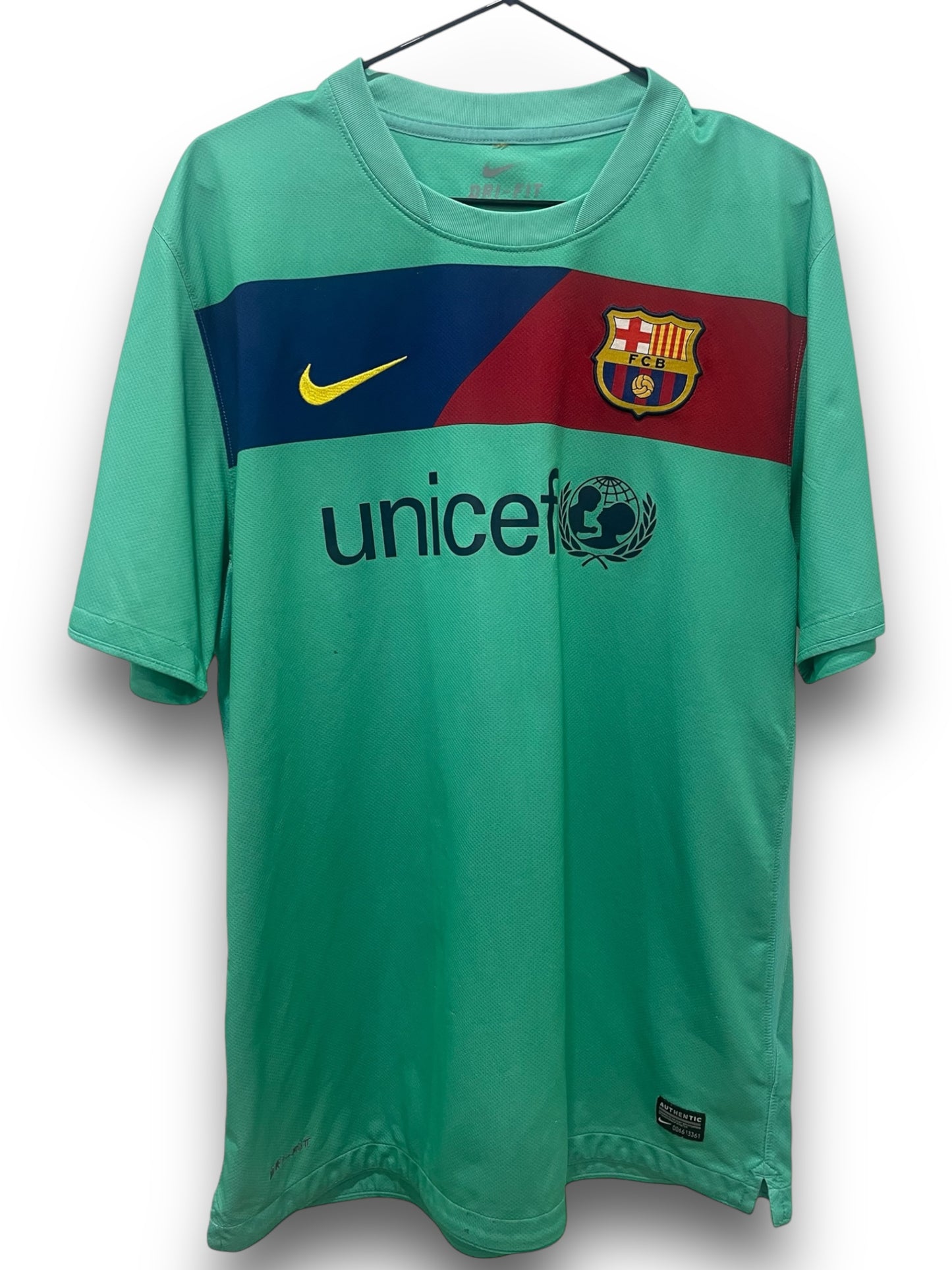 BARCELONA 2010 AWAY MESSI L