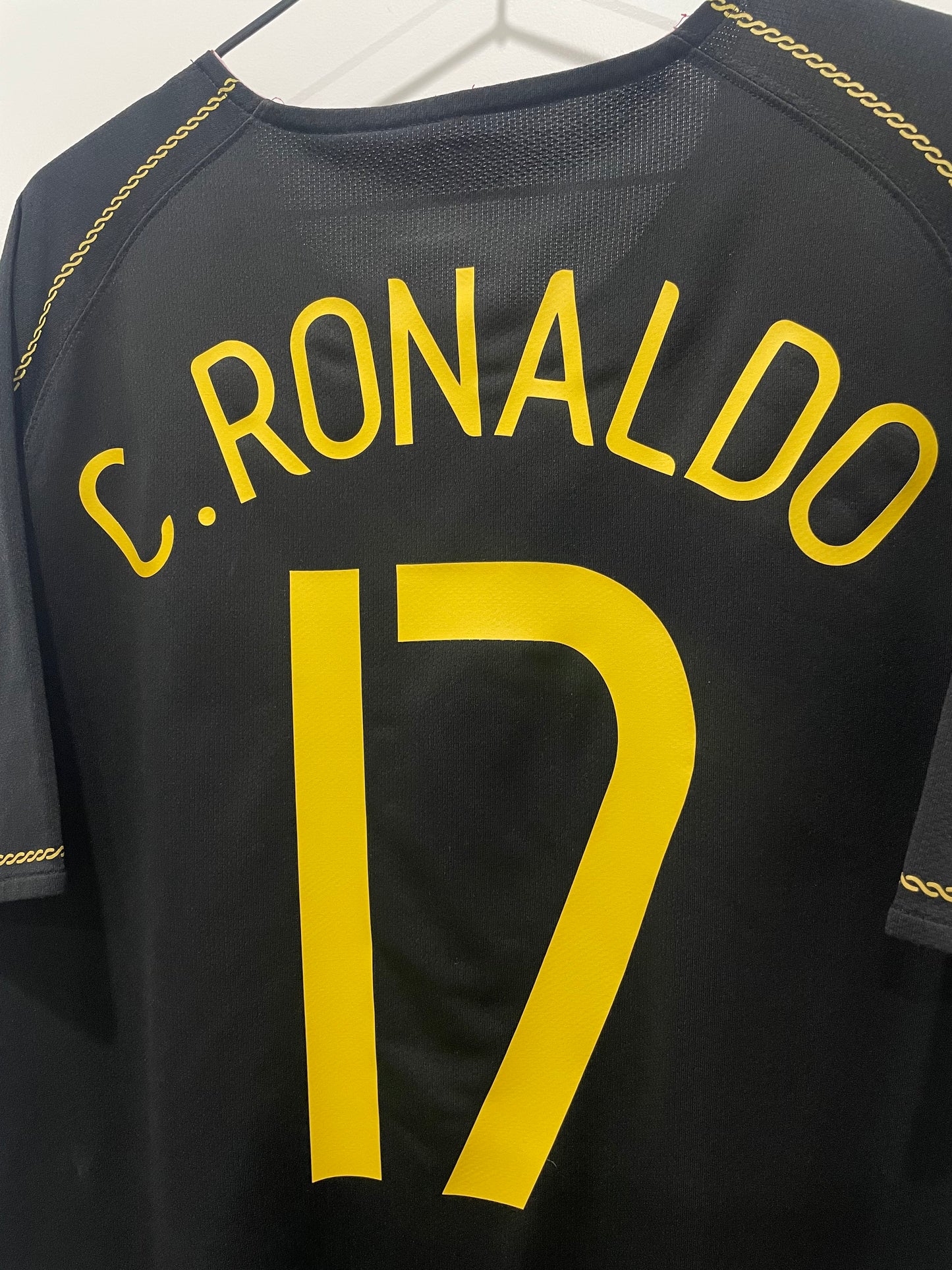 PORTUGAL 2006 AWAY RONALDO M