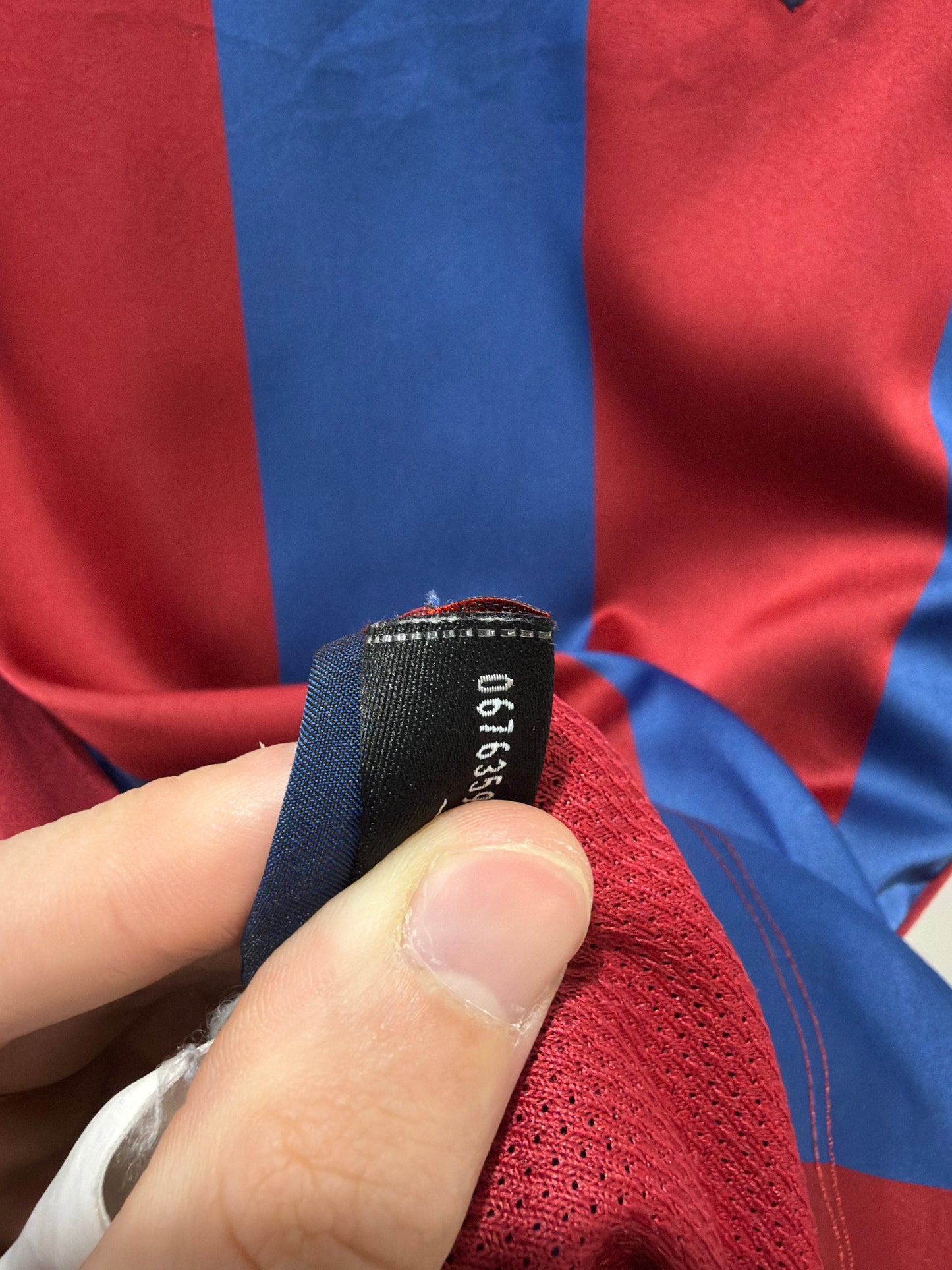 BARCELONA 2004 HOME RONALDINHO M