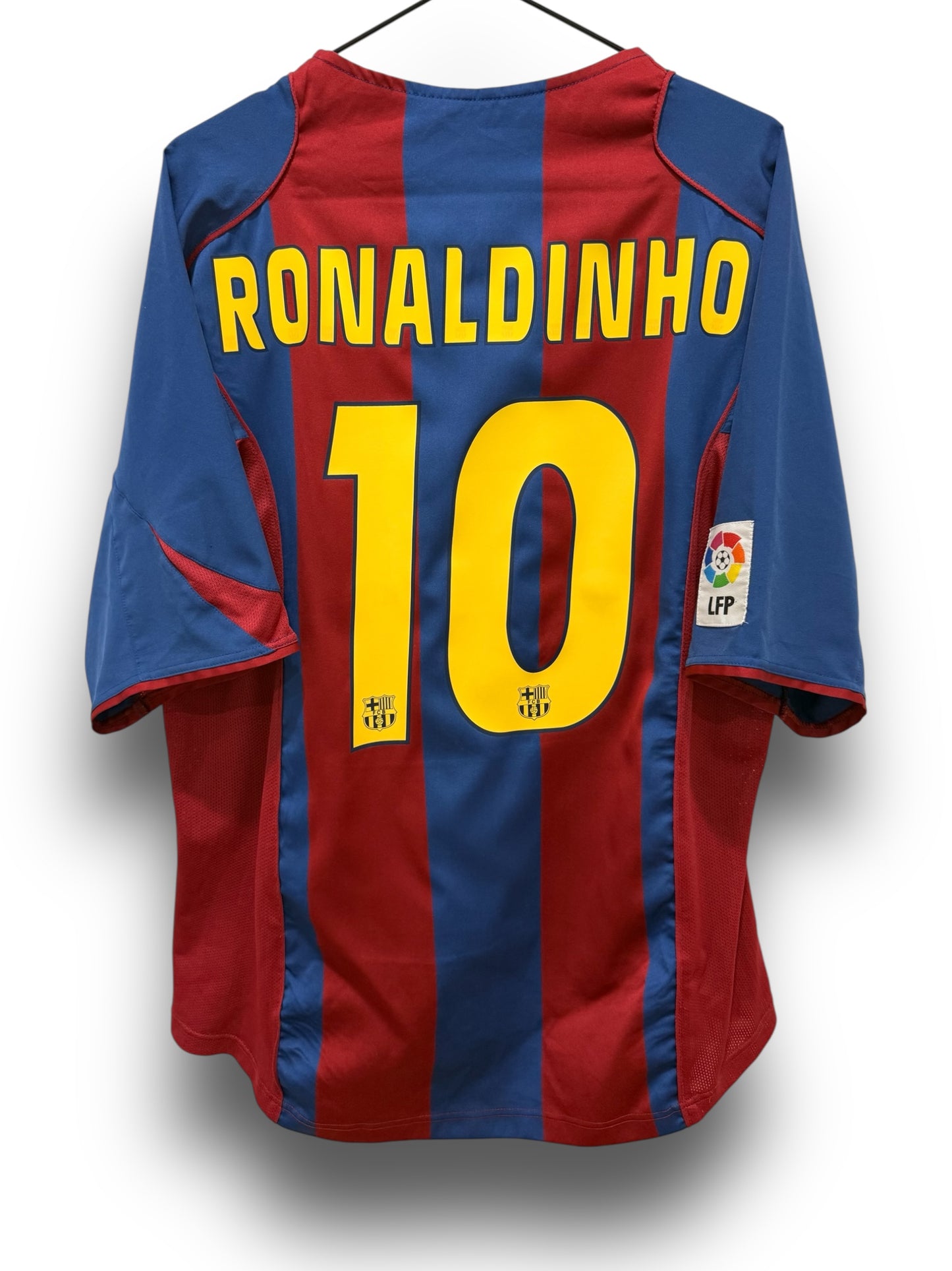BARCELONA 2004 HOME RONALDINHO M