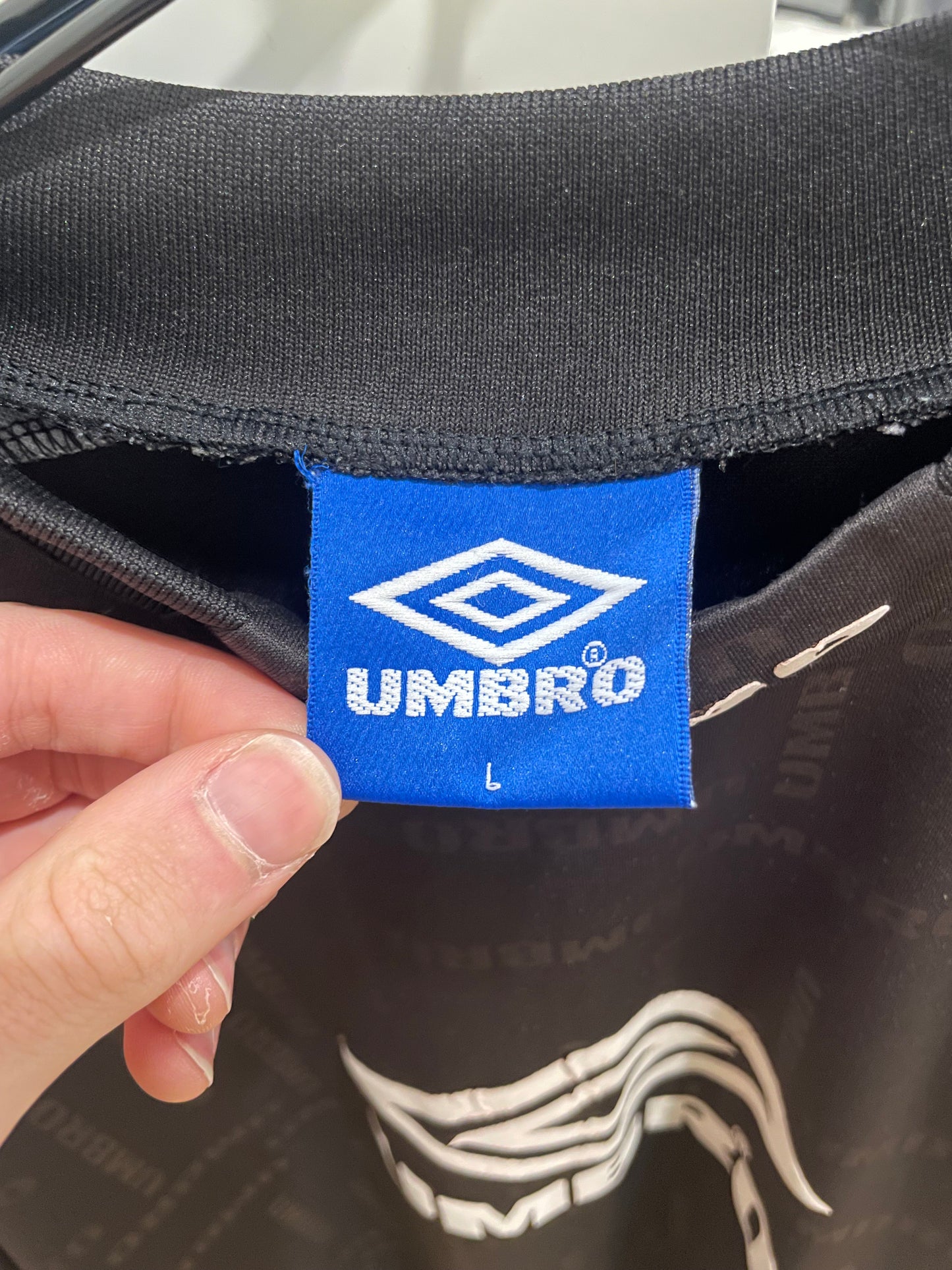 UMBRO TEMPLATE 1996 TRAINING SHIRT L