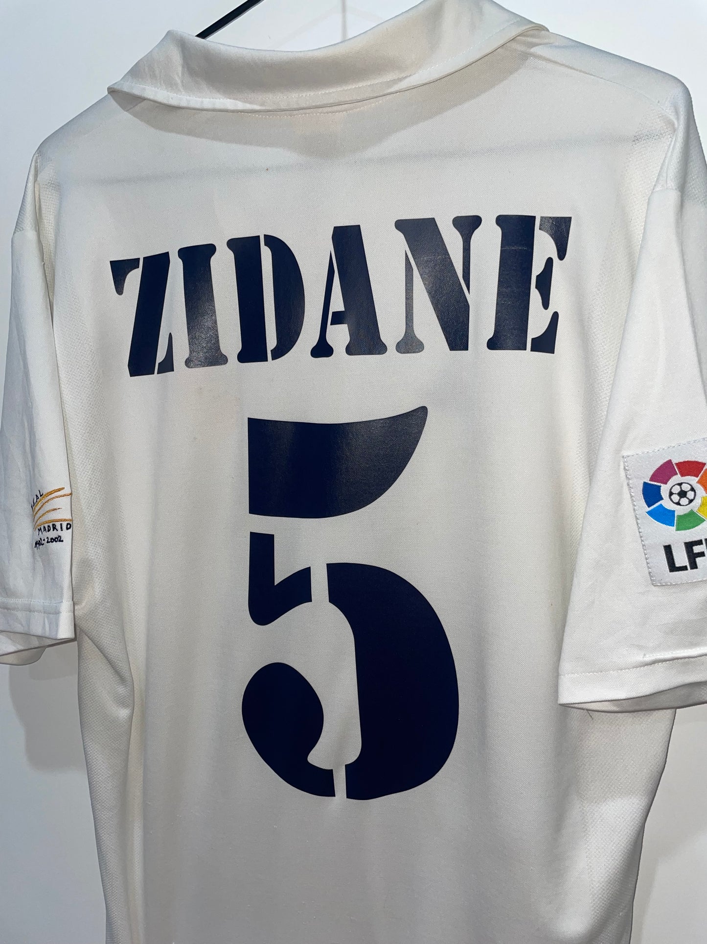 REAL MADRID 2002 HOME ZIDANE S