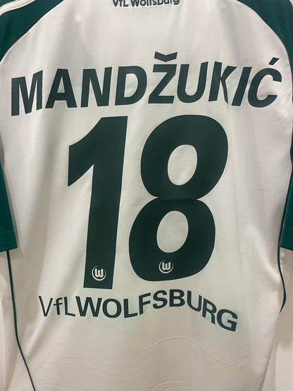 WOLFSBURG 2010 AWAY MANDZUKIC L