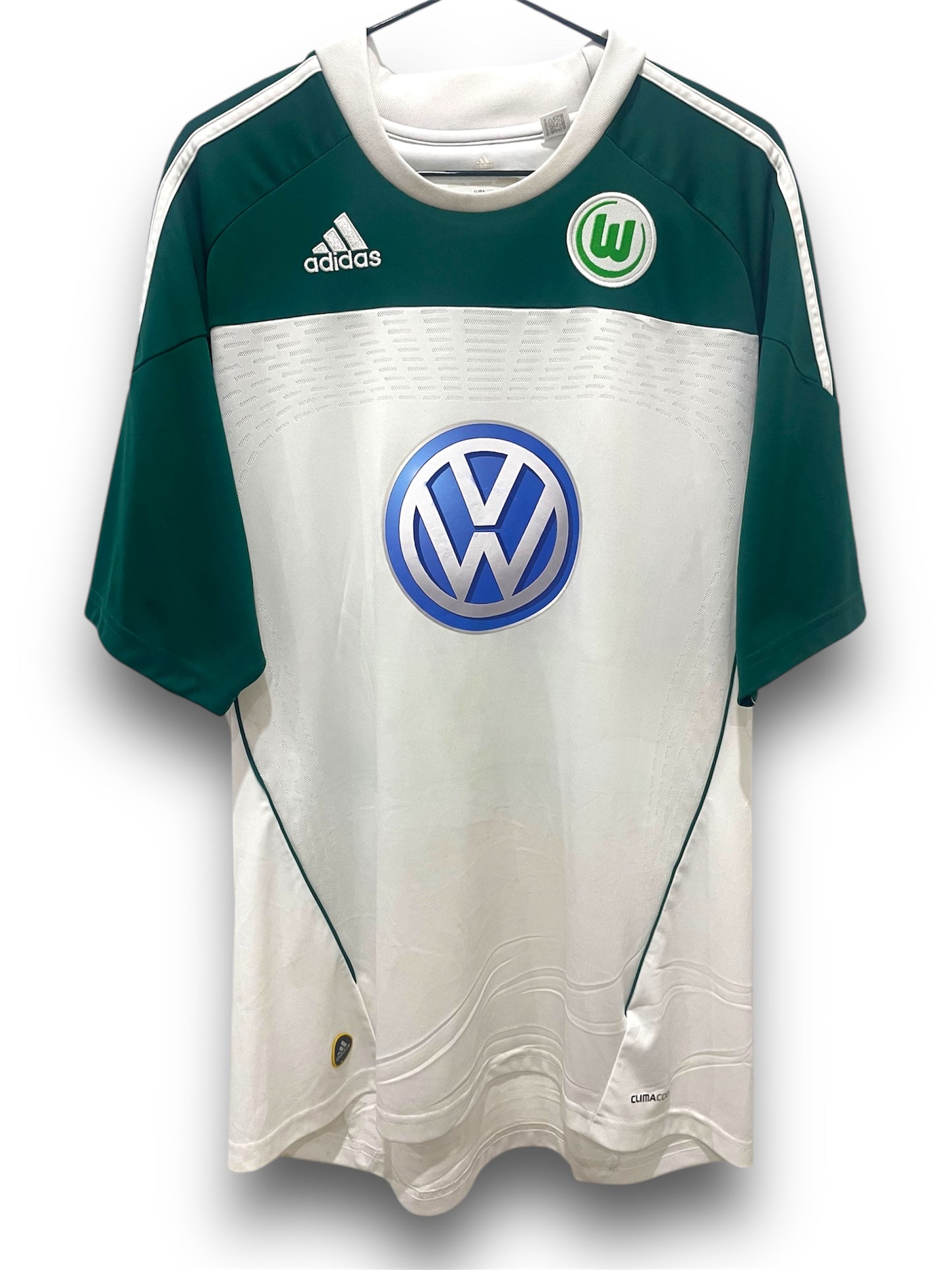 WOLFSBURG 2010 AWAY MANDZUKIC L