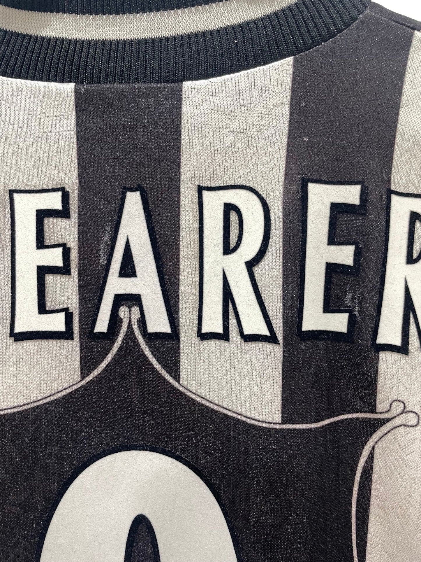 NEWCASTLE UNITED 1997 HOME SHEARER S