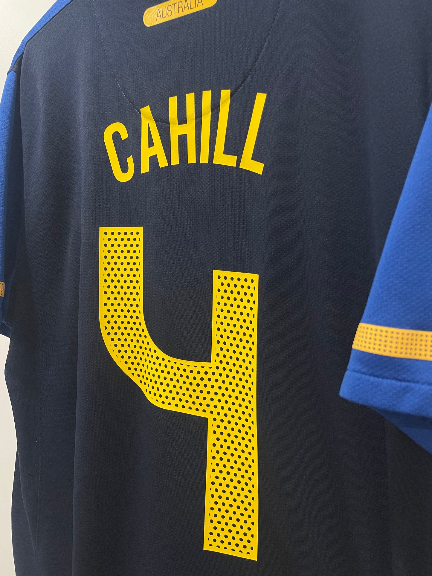 AUSTRALIA 2010 HOME CAHILL M